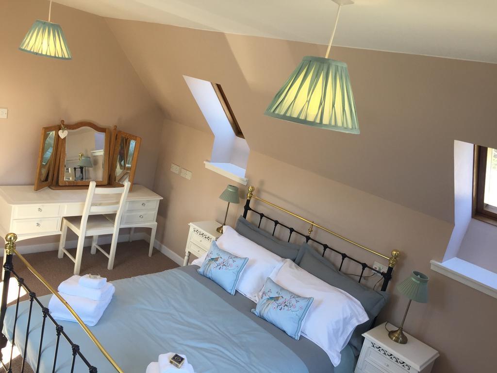 Birchwood Cottage Knockbain Phòng bức ảnh